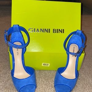 Brand new Gianni Bini High heels size 7.5